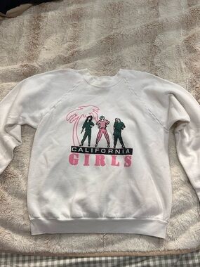 VINTAGE Crewneck Women’s Large